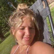 Deja Simpson's Instagram, Twitter & Facebook