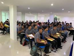 Lot 765 , jalan padang jawa, seksyen 16, 40200 shah alam , sel tel view larger. Mmp Students Mazda 3s Centre Bermaz Motor Trading Sdn Bhd Kampung Gajah Facebook