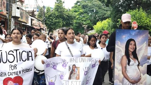 Una caleña más que sufre el horror de la violencia. Un bebé recién nacido que ni siquiera alcanzó a completar las semanas de gestación. Hoy me uno como padre de una hija,