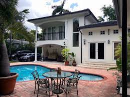 Need help selling or finding a. Classic White Exterior In Miami Certapro Painters Of Central Miami