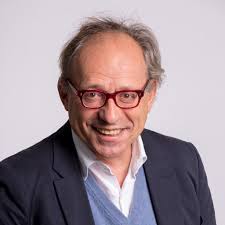 Claude Monfort's Instagram, Twitter & Facebook