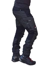 Díky skvělému tvaru a odvážným barvám máme dokonalý outfit na hraní venku! Revolutionrace Outdoorhose Gpx Herren Black Taktische Kleidung Mannerhosen Taktische Hosen