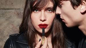 4 dòng son đỏ "độc quyền" ngày Valentine: Nàng thì mê mệt, chàng liền đắm  say