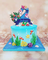 The outfit if you're hosting a barnyard 2nd birthday for your little boy or girl, only one 2nd birthday outfit will do: Pin By Shavonne O Malley On Cakes Baby Shark Baby Birthday Cakes Birthday Cake Kids Shark Birthday Cakes