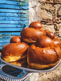 Maybe you would like to learn more about one of these? Brioche Col Tuppo L Originale Siciliana 6 Consigli Per Esaltarne Il Gusto Panificio Mulara