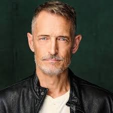 Jack Sneed's Instagram, Twitter & Facebook