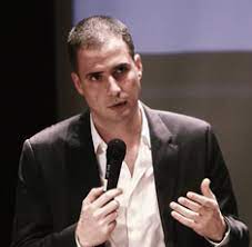 Ricardo araújo pereira (também conhecido pelo acrónimo rap) avança. Ricardo Araujo Pereira Wikipedia A Enciclopedia Livre