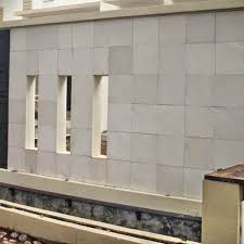 Kelebihan hebel yang pertama adalah memiliki bobot lebih ringan dibandingkan batu bata merah apabila dihitung dengan dimensi pemasangan yang sama. Terpopuler 24 Pagar Rumah Hebel