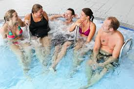 The arena comprises two indoor sportshalls, an ice hockey venue, a large water park and several outdoor sports facilities. Badstue Velvaereavdelig Picture Of Skien Fritidspark Skien Tripadvisor