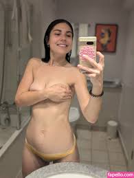 Meet GirlNextDoorKaty, JessClark,, and OhDearOdette: The Rising Stars of  Webcam Entertainment