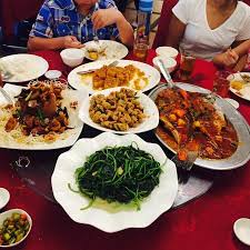 Next, a food in port dickson that located along jalan besar in the taman port dickson area, the lucky seafood pd (or also known as the lucky king bun) is a corner shop restaurant colored in bright shades of yellow with a vibrant red sign. Restaurant Chardin Sea View Seafood Village Port Dickson Restaurant Reviews Phone Number Photos Tripadvisor