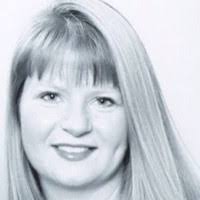 600+ "Michelle Elliott