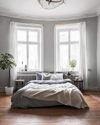 14 Minimalist Bedroom Design Ideas Extra Space Storage Silver Bedroom Bedroom Design Home Decor