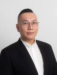 An inside look into the rise and reign of viral DJ and producer Ely Oaks  [Interview]