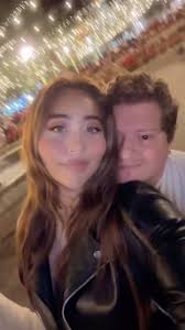 🥳Feliz cumpleaños mi amor Muchas felicidades🥳, te amo y amo verte crecer  amo lo que eres y en lo que te convertirás, pasamos mucho tiempo juntos y  amo que esta aventura sea contigo, te bendigo en el ...