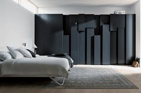 Modern Wardrobe And Walk In Closet Design Trends Modern Closet Designs Bedroom Design Walk In Closet Design