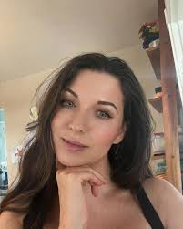 Trauma never forgets. It guards. Another dive into the watercolor and inks.  9x12 hot press original. Available if ya want it. Dms welcome