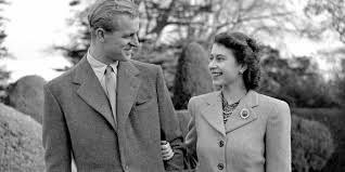 Corfú, 10 de junio de 1921) es el consorte de la reina isabel ii del reino unido. La Licenciosa Vida De Felipe De Edimburgo Ahora Enamorado A Sus 99 Anos Chic