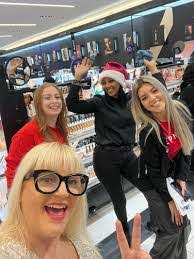 Lynda Hogan's Instagram, Twitter & Facebook