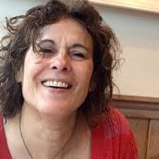 Wendy Ponte's Instagram, Twitter & Facebook