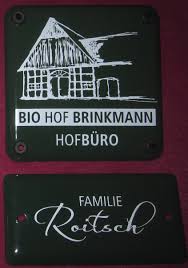 Browse 88 namensschild stock photos and images available, or start a new search to explore more stock photos and images. Individuelle Emailierte Hausschilder Auwarter Emailschilder