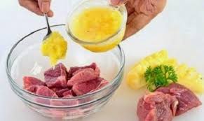 Jadi, semakin sedikit lemak dagingnya maka semakin kecil juga kemungkinan aromanya akan menyengat. Tips Mengolah Daging Agar Empuk Lunak Dan Tidak Alot Selerasa Com