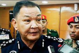 Lalu pejabat polisi dengan kelas jabatan 17 dengan pangkat irjen untuk kapolda tipe a dengan pangkat irjen seperti kapolda jabar, kapolda jateng, kapolda jatim, termasuk polda a khusus yakni kapolda metro jaya. Azmin Tidak Dapat Dikaitkan Dengan Video Intim Ketua Polis Negara Astro Awani