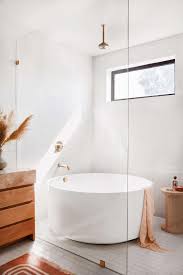 Waste is centred in these types of baths so that two people can have the pleasure of bathing at the same time. The 9 Best 2020 Bathroom Trends We Wish We Had Right Now Emily Henderson