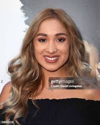 3,976 David Flores Photos & High Res Pictures