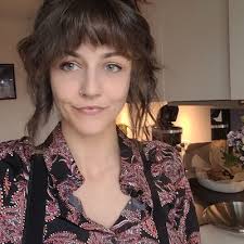 Vivienne Holtom (@vivienne_holtom)