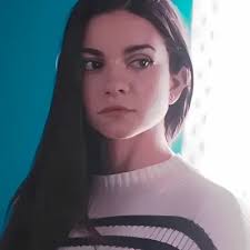 Best AI Chat Character Sienna Shaw T3: Explore Profiles & User  comment|Polybuzz AI Chat