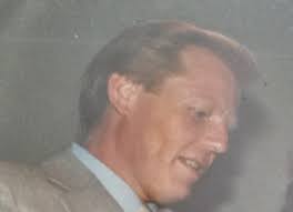 What happened to At's-A-Nice Italian restaurant in Broadview, Illinois?