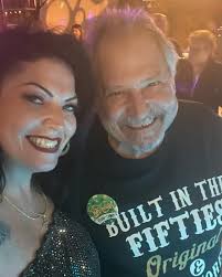 🫶🐕 Introducing DONATELLA Anni Martinez “Donna”. ❤️ We welcomed her this  weekend as Jesse gifted me with her for our Anniversary “Anni”. #DonnaAnni