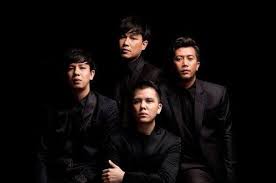 Harusnya aku adalah salah satu lagu armada yang paling saya sukai karena enak aja didengar. Lirik Lagu Harusnya Aku Yang Dipopulerkan Oleh Armada Band Sonora Id