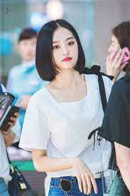 Nayeon Bias Wrecker Short Hair Styles Hair Styles Hairstyle