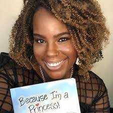 Colette Williams's Instagram, Twitter & Facebook