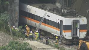 On 2 april 2021, a taroko express train operated by the taiwan railways administration derailed in hualien county, killing at least 54 people and injuring more than 150 others. 1v Osyba7m42gm