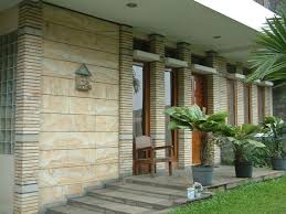 Nah kali ini saya juga akan membahas sangat banyak sekali terkait dengan gambar teras minimalis, desain teras rumah minimalis, teras rumah minimalis. Model Teras Rumah Masa Kini Dengan Sentuhan Batu Alam Pinhome