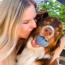 Katie Mac (@katiemacd92)