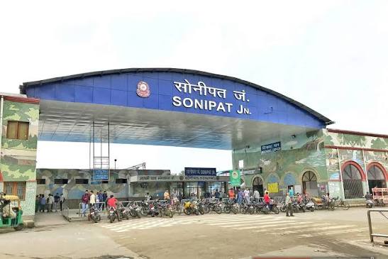 Amritsar to Sonipat Taxi Service