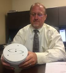 But like most folks, you may know that an incessant chirp every 30 to 60 seconds usually indicates a low battery another common culprit behind smoke detector noise is a sharp variation in temperature and/or humidity in the home. Southwest Licking Installing Vape Detectors In Middle High Schools