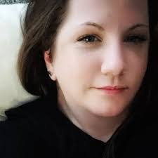 Andrea Dyess's Instagram, Twitter & Facebook