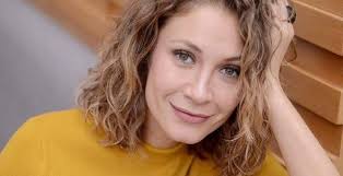 25 haziran 1986, i̇zmir) türk oyuncu. Ece Dizdar Kimdir Dizileri Ailesi Boy Kilo Burc Nereli Evli Mi Sevgilisi