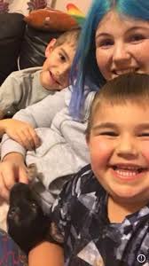 Marsden mum uses her make-up artist skills to show the hidden heartbreak of  Endometriosis