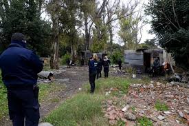 Se le conoce como el papa guerrero o el papa terrible por la intensa actividad política y militar de su pontificado. Nalkuzkemiv9qm