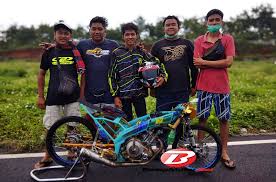 Modifikasi supra x 125 fi road race racing thailook via. Modifikasi Vixion Ratanz Speed Grt Motor Sekolah Jawara Herex