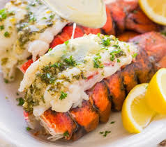 Recette Facile De Queues De Homard Au Beurre A L Ail
