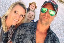 Fundraiser for Louise Thewlis by Beth Schaab : Help the Thewlis Family