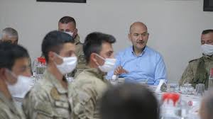 Süleyman soylu 6 ocak 2008 tarihinde yapılan demokrat parti'nin 4.olağanüstü kongresinde genel başkanlığa seçildi. Icisleri Bakani Suleyman Soylu Ikiyaka Daglari Ndaki Askerleri Ziyaret Etti