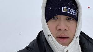 The joy of fandom: Abandoning the rational to join the joyous (and  sometimes sorrowful) mob